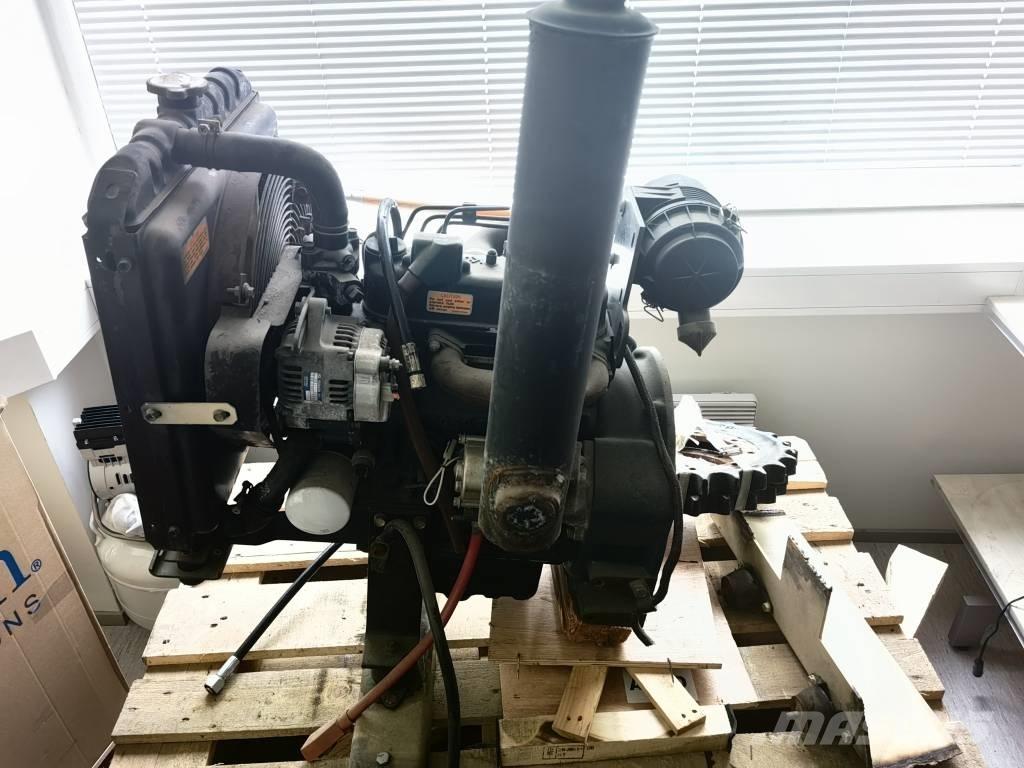 Kubota D905, D902 Moottorit