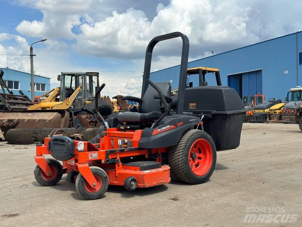 Kubota Z121S 0-kääntösäde leikkurit