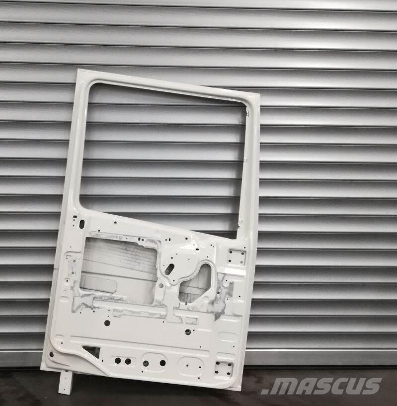 DAF (LH) NAKED - BARE Muut