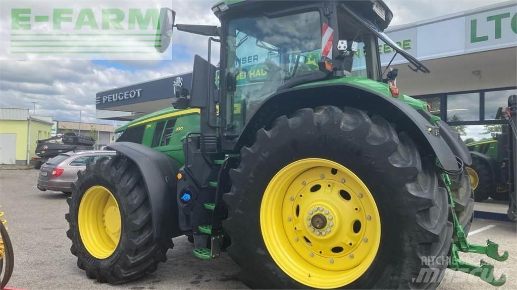 John Deere 7R 330 Traktorit