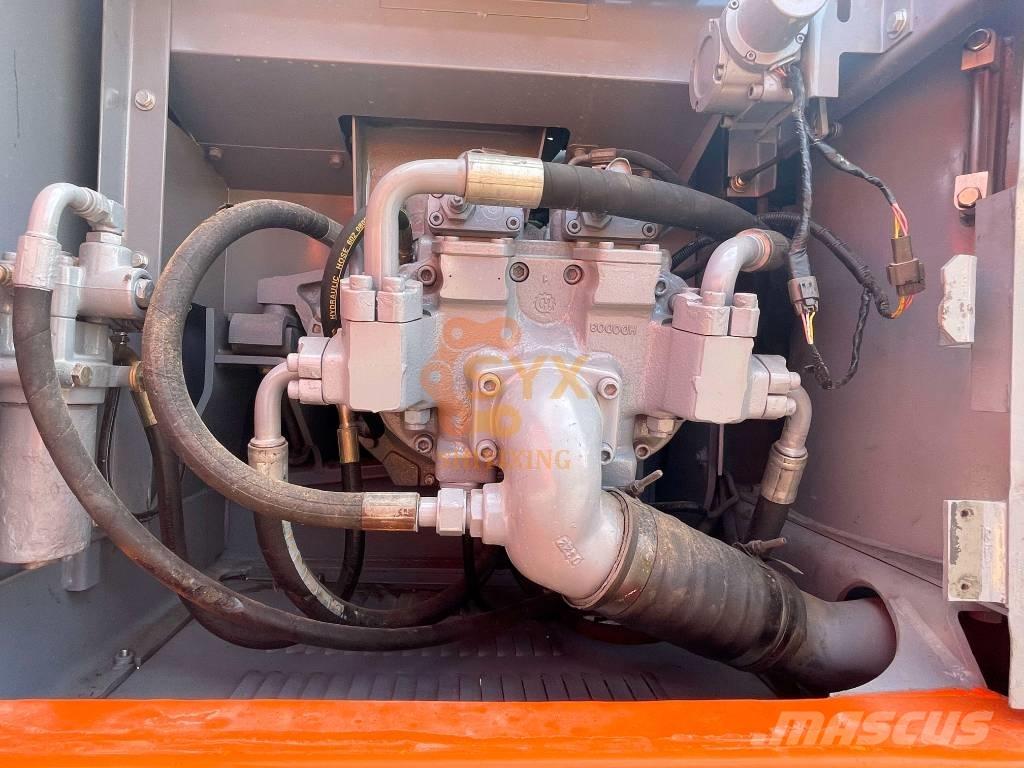 Hitachi EX 200 Telakaivukoneet