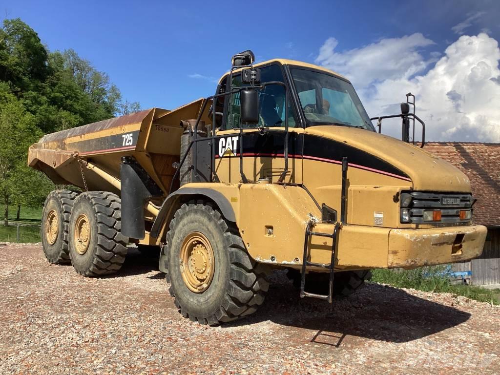 CAT 725 Dumpperit