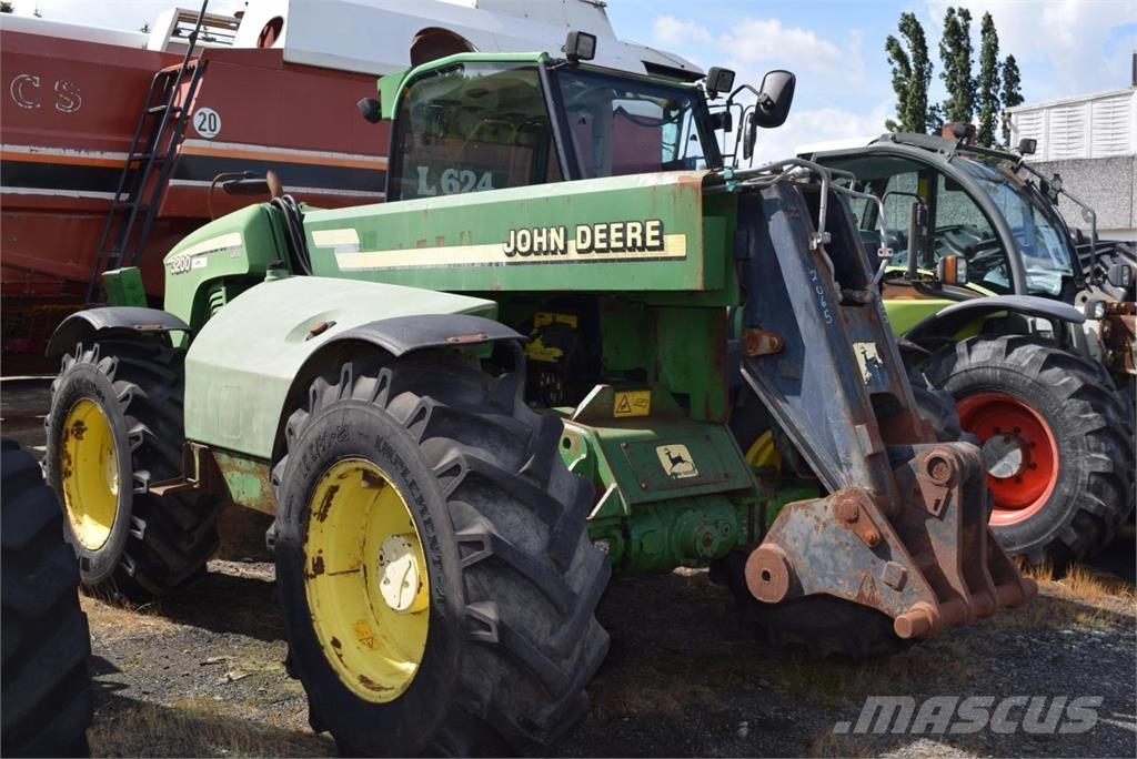 John Deere 3200 Teleskooppipuominostimet
