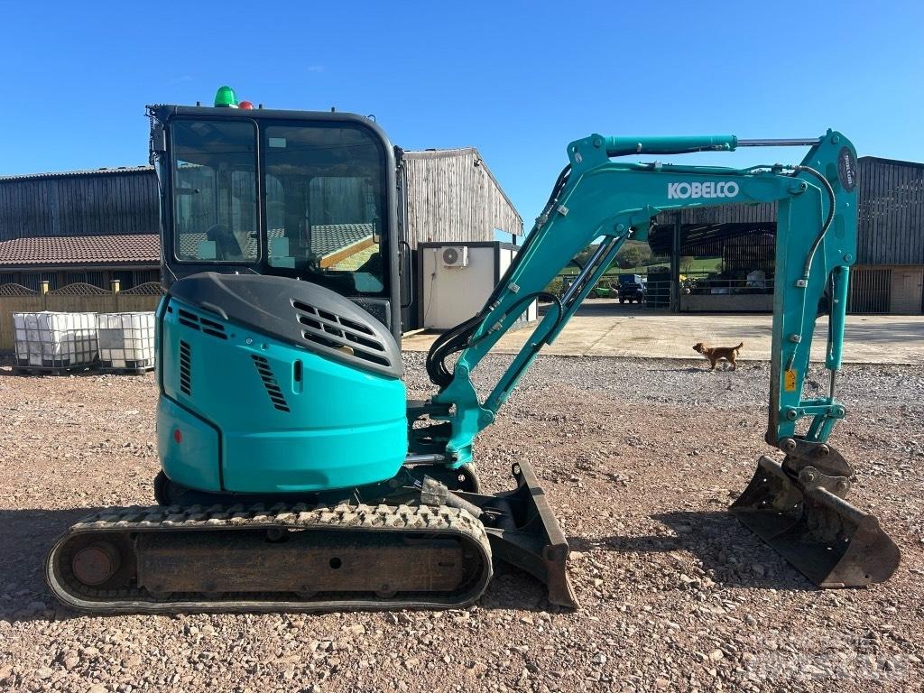 Kobelco SK 28 SR Minikaivukoneet < 7t