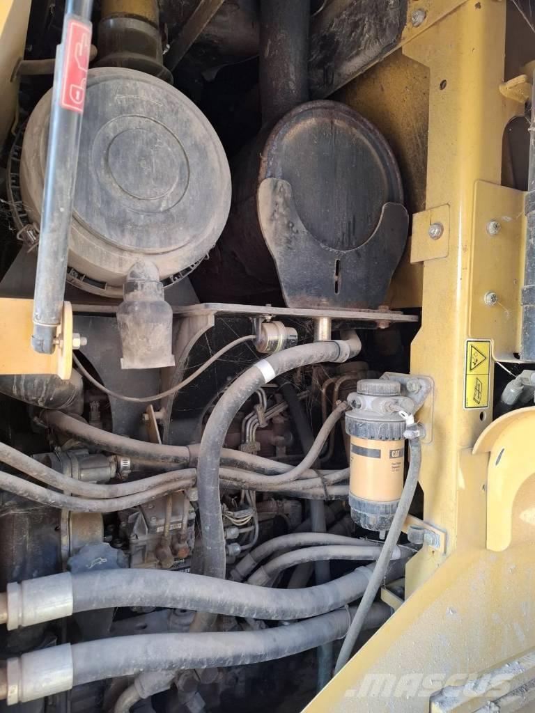 CAT 930 G Pyöräkuormaajat