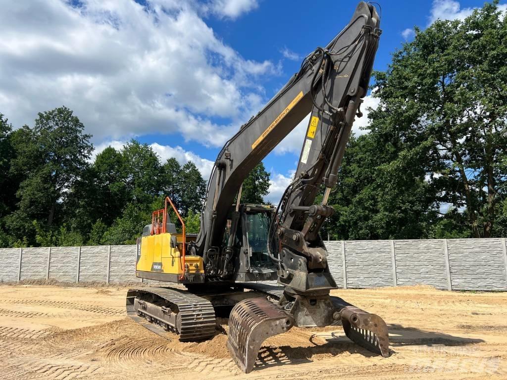 Volvo EC 220 DL Telakaivukoneet