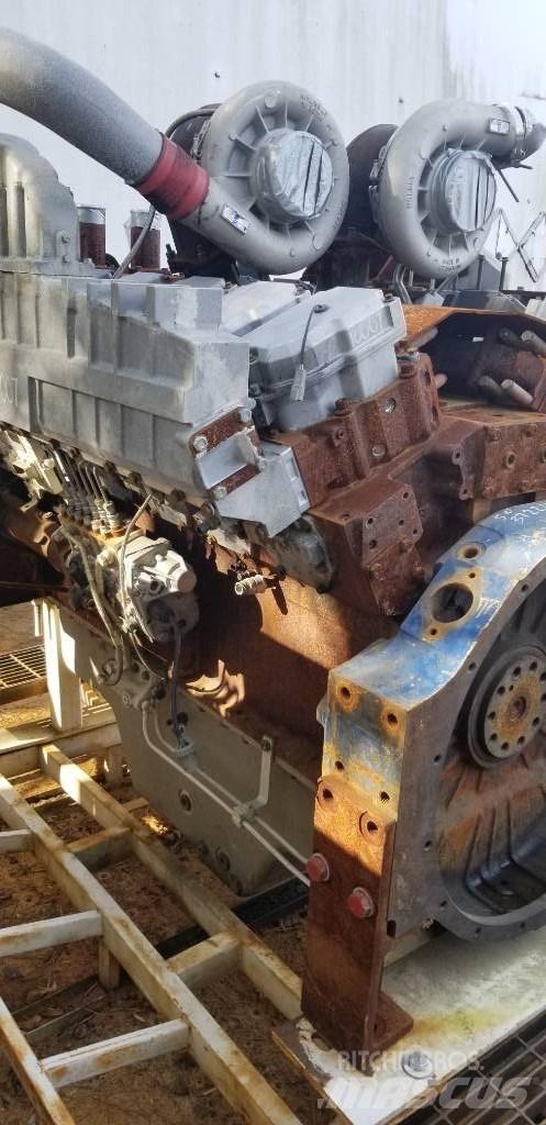 Cummins QST30 Muut