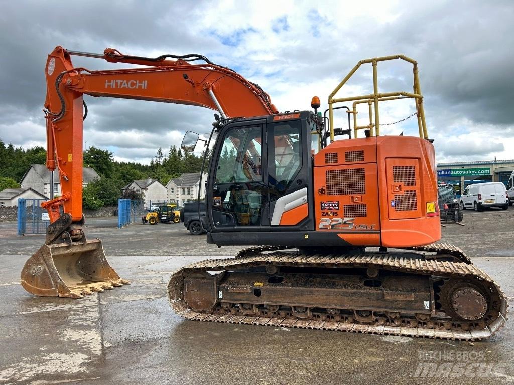 Hitachi ZX225 USLC-7 Telakaivukoneet