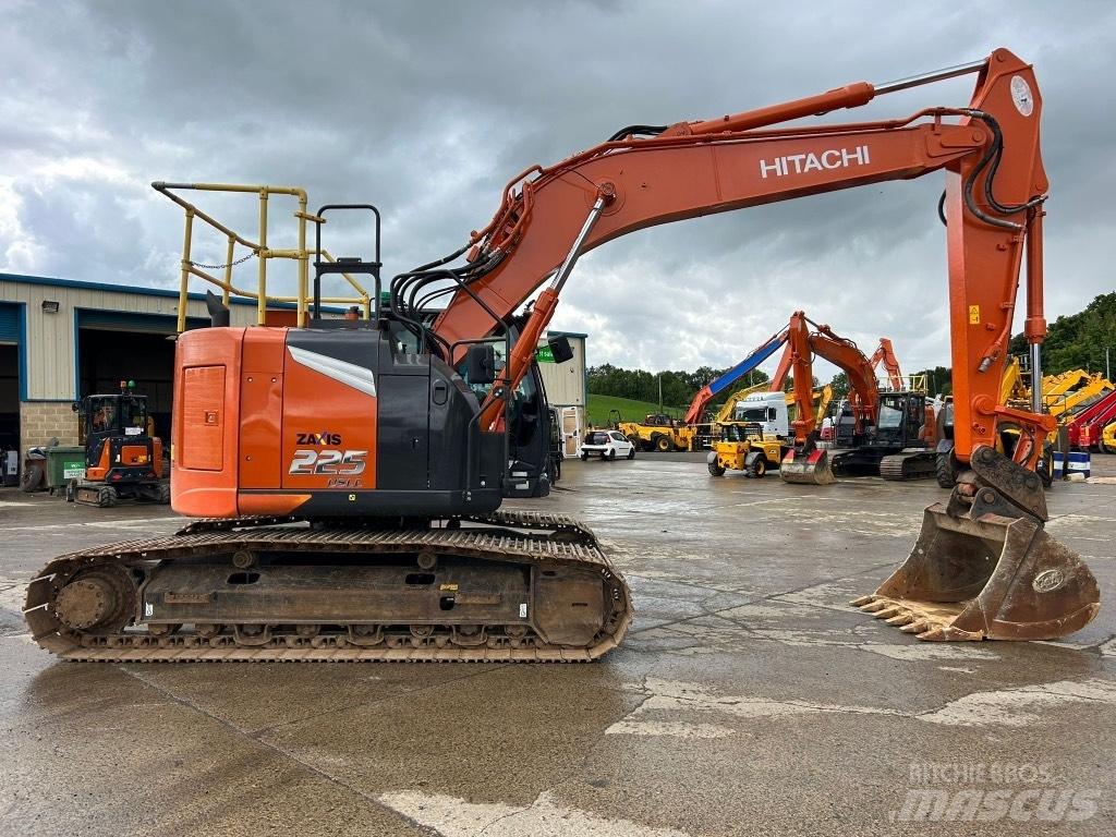 Hitachi ZX225 USLC-7 Telakaivukoneet