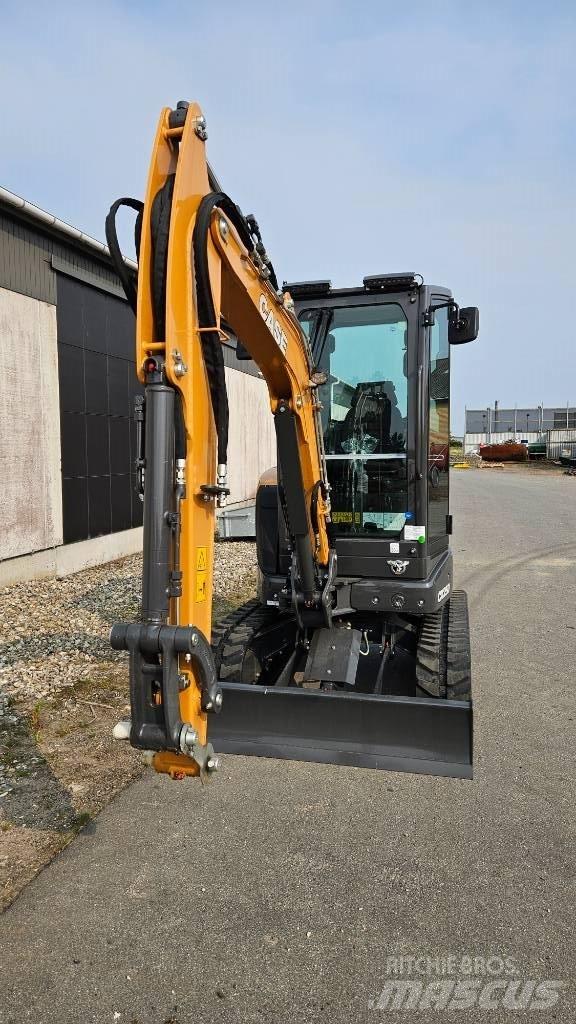 CASE CX25D Minikaivukoneet < 7t