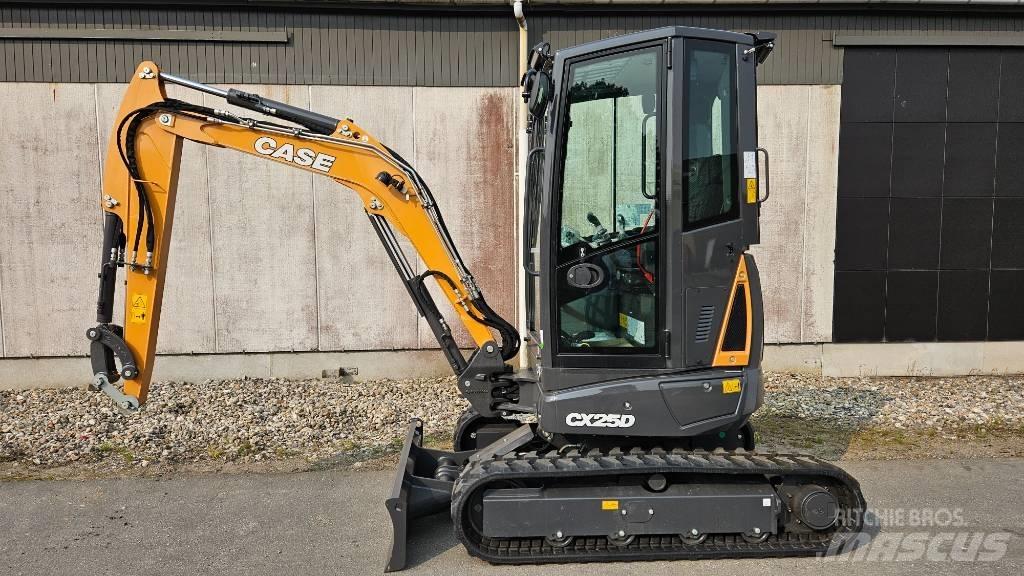 CASE CX25D Minikaivukoneet < 7t