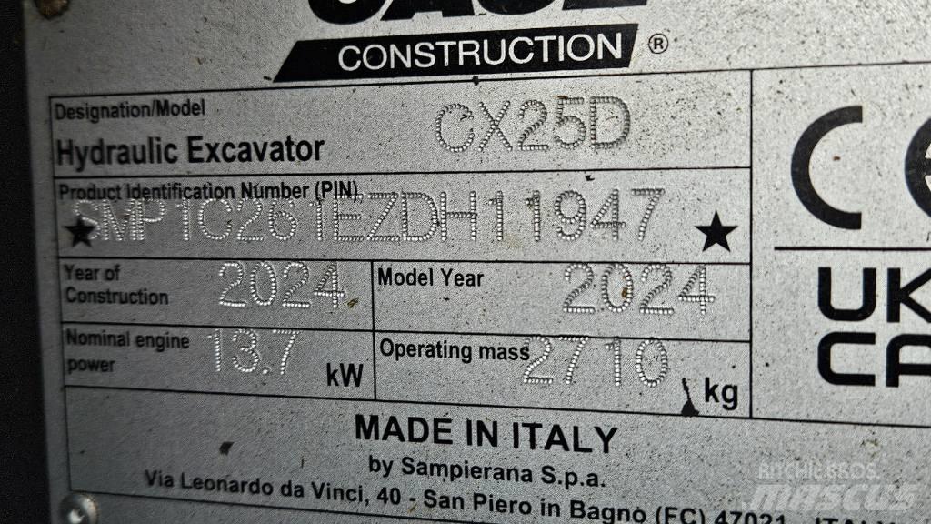 CASE CX25D Minikaivukoneet < 7t