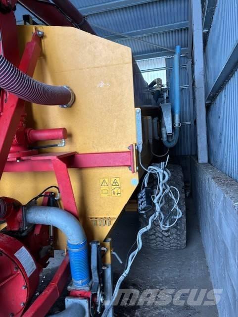 Olby 15m3 Lietteen levittimet