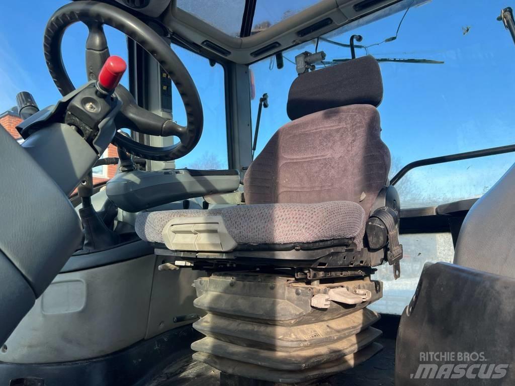 Valtra T 160 Traktorit