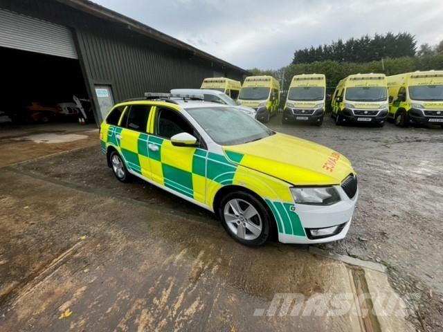 Skoda Octavia Ambulanssit