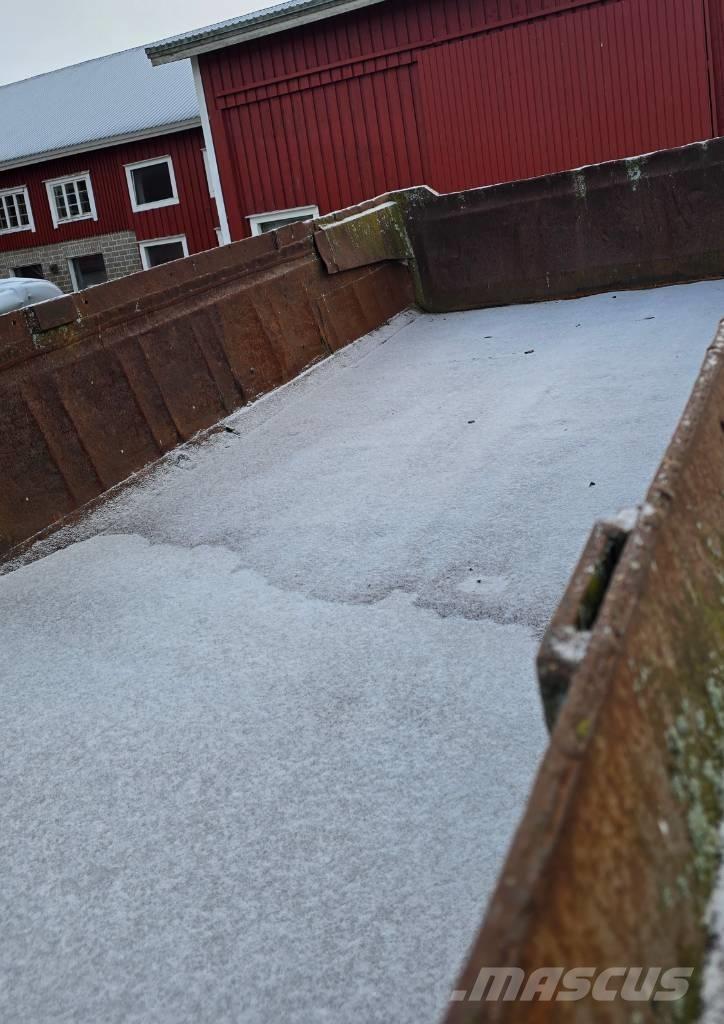 RKP Omavalmiste Kippiperävaunut