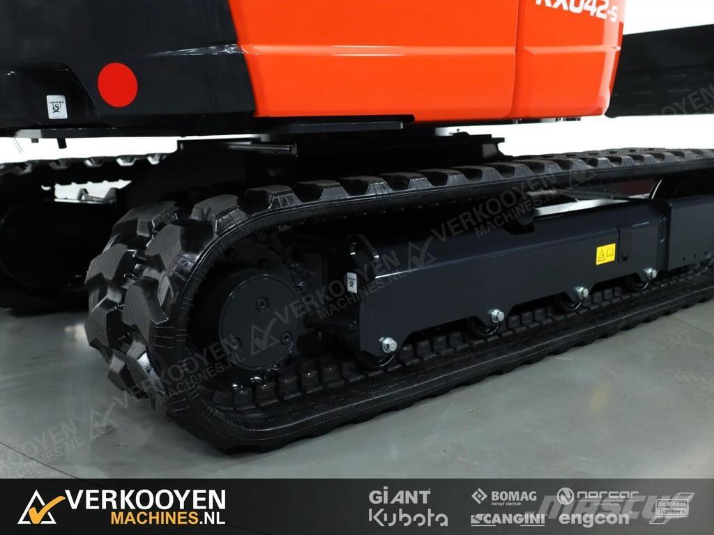 Kubota KX042-5 Minikaivukoneet < 7t