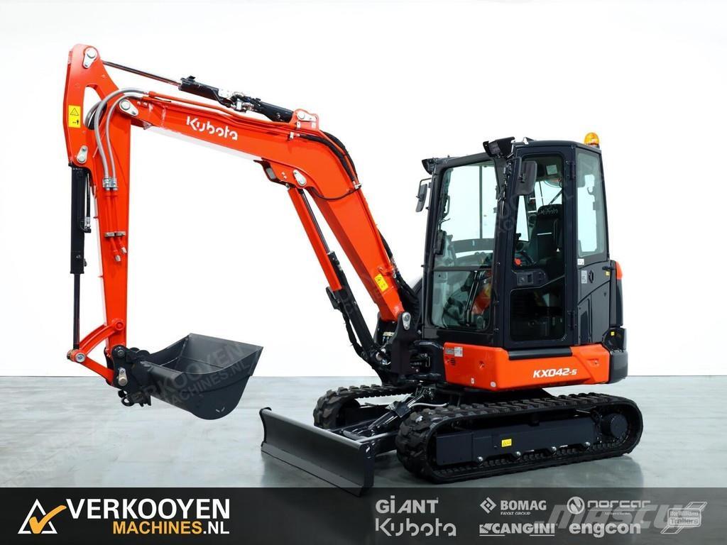 Kubota KX042-5 Minikaivukoneet < 7t