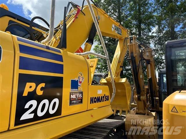 Komatsu PC 200-8 Telakaivukoneet