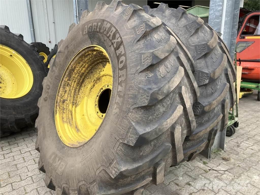 BKT 650/85R38 Renkaat ja vanteet