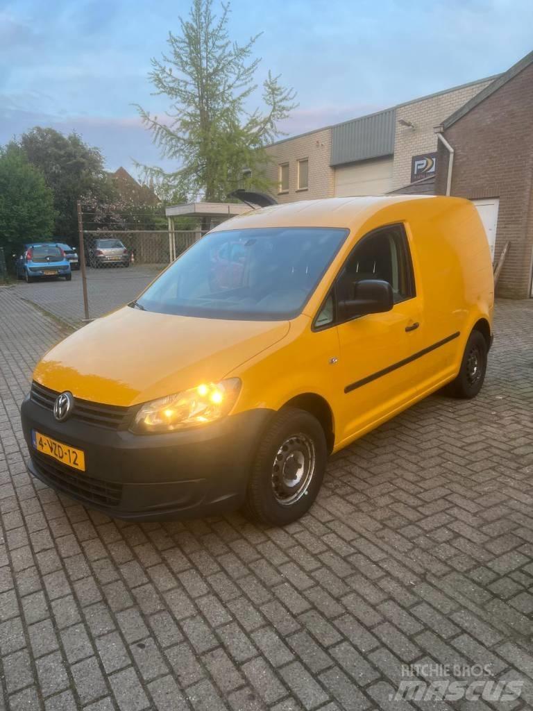Volkswagen Caddy Pakettiautot