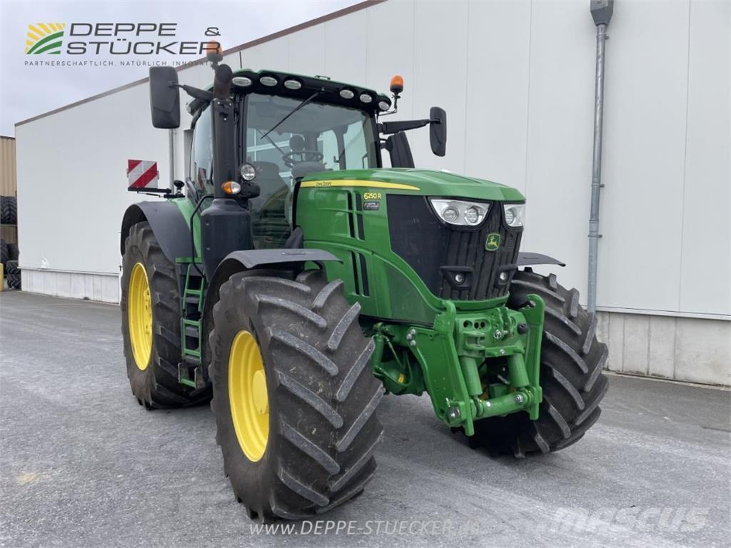 John Deere 6250R Traktorit