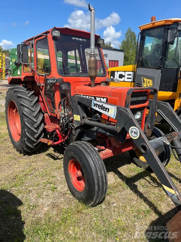 Volvo BM 2200 Traktorit