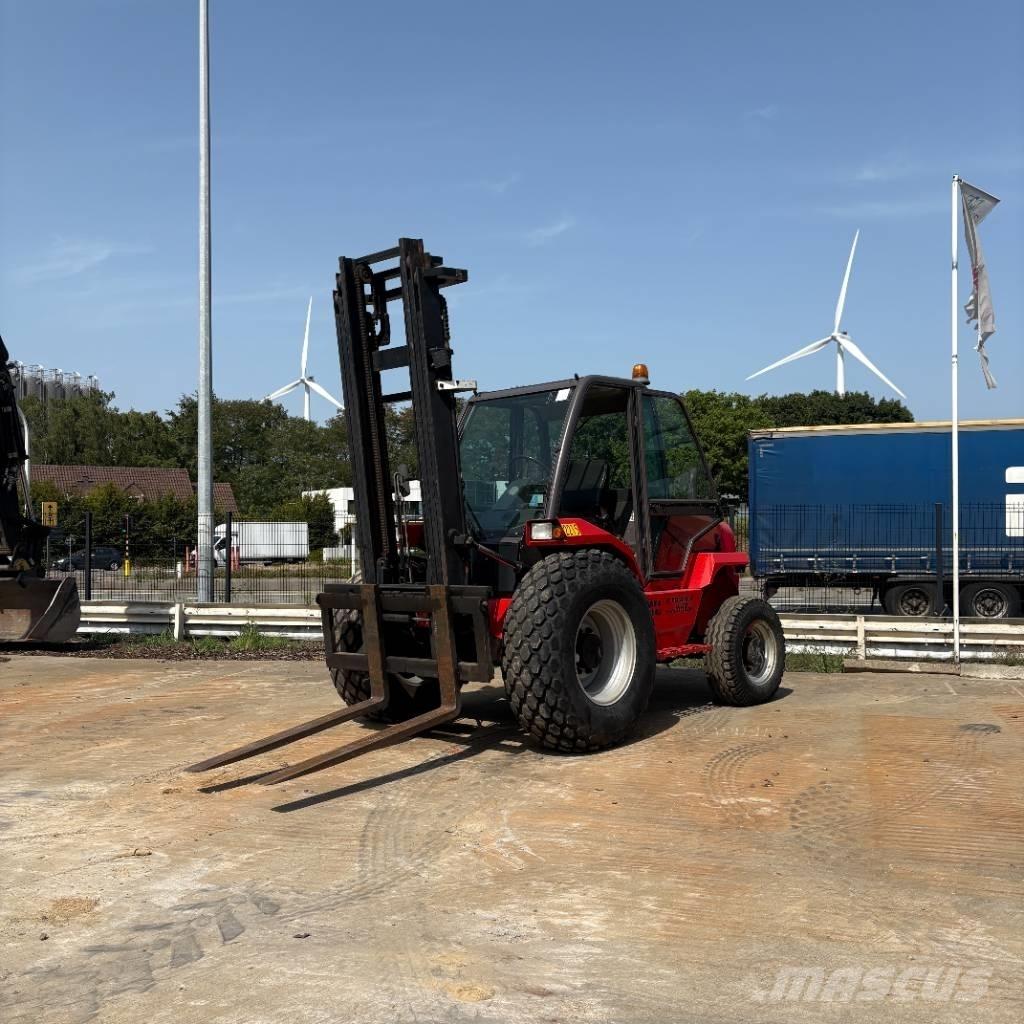 Manitou M 30.4 Maastotrukit