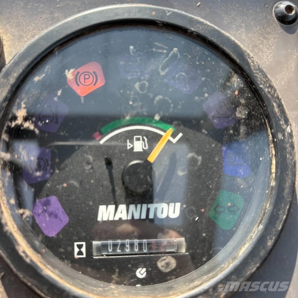 Manitou M 30.4 Maastotrukit