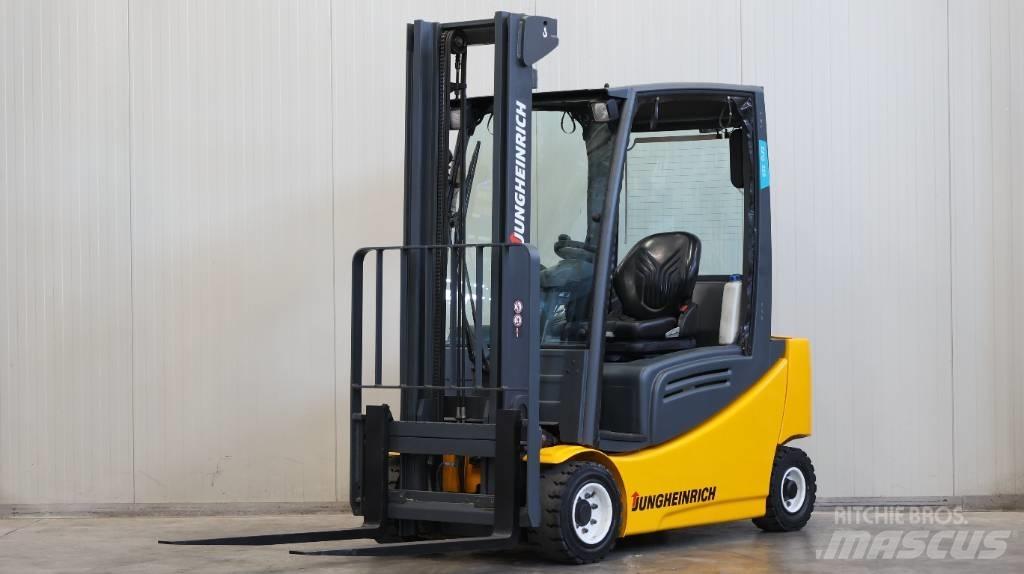 Jungheinrich EFG 320 Sähkötrukit