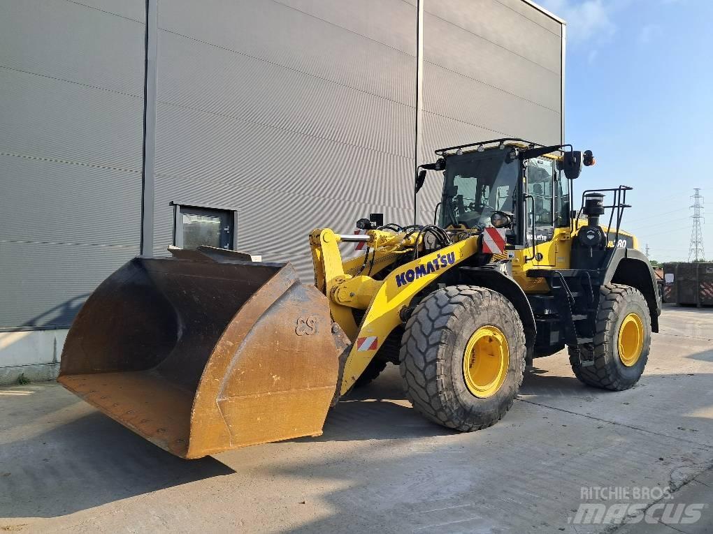 Komatsu WA380-8E0 Pyöräkuormaajat