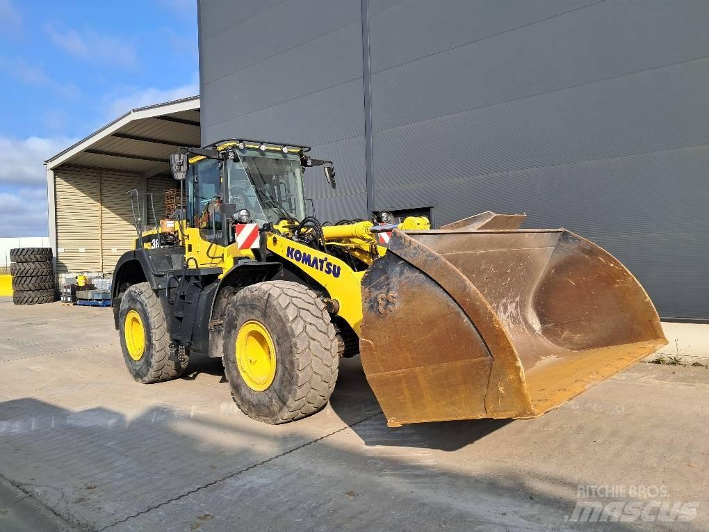 Komatsu WA380-8E0 Pyöräkuormaajat