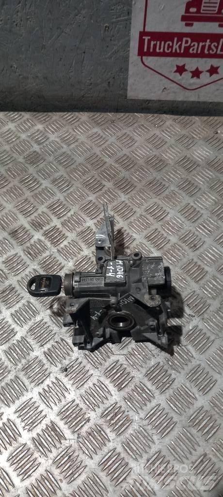 MAN TGX   7360051146 Ohjaamot ja sisustat