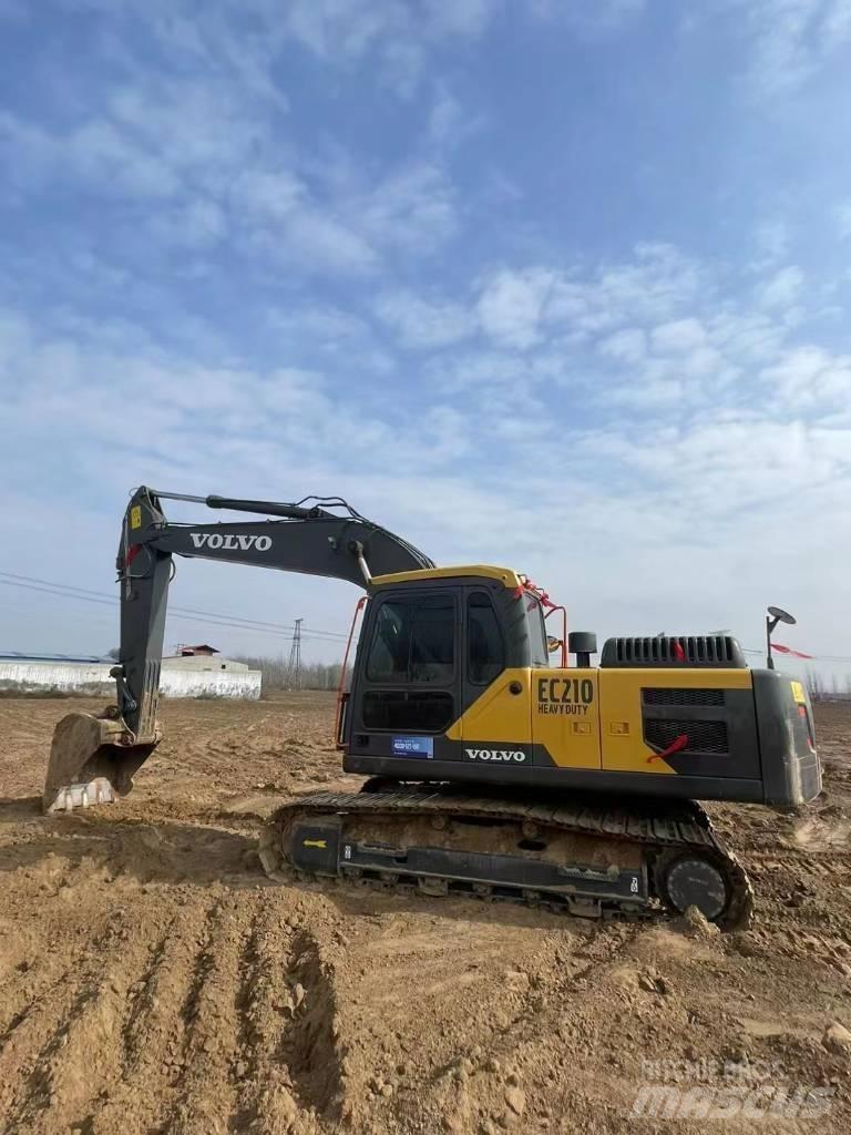 Volvo EC210D Telakaivukoneet