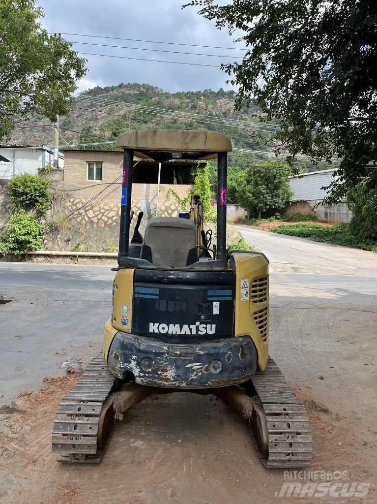 Komatsu PC 35 MR-2 Minikaivukoneet < 7t