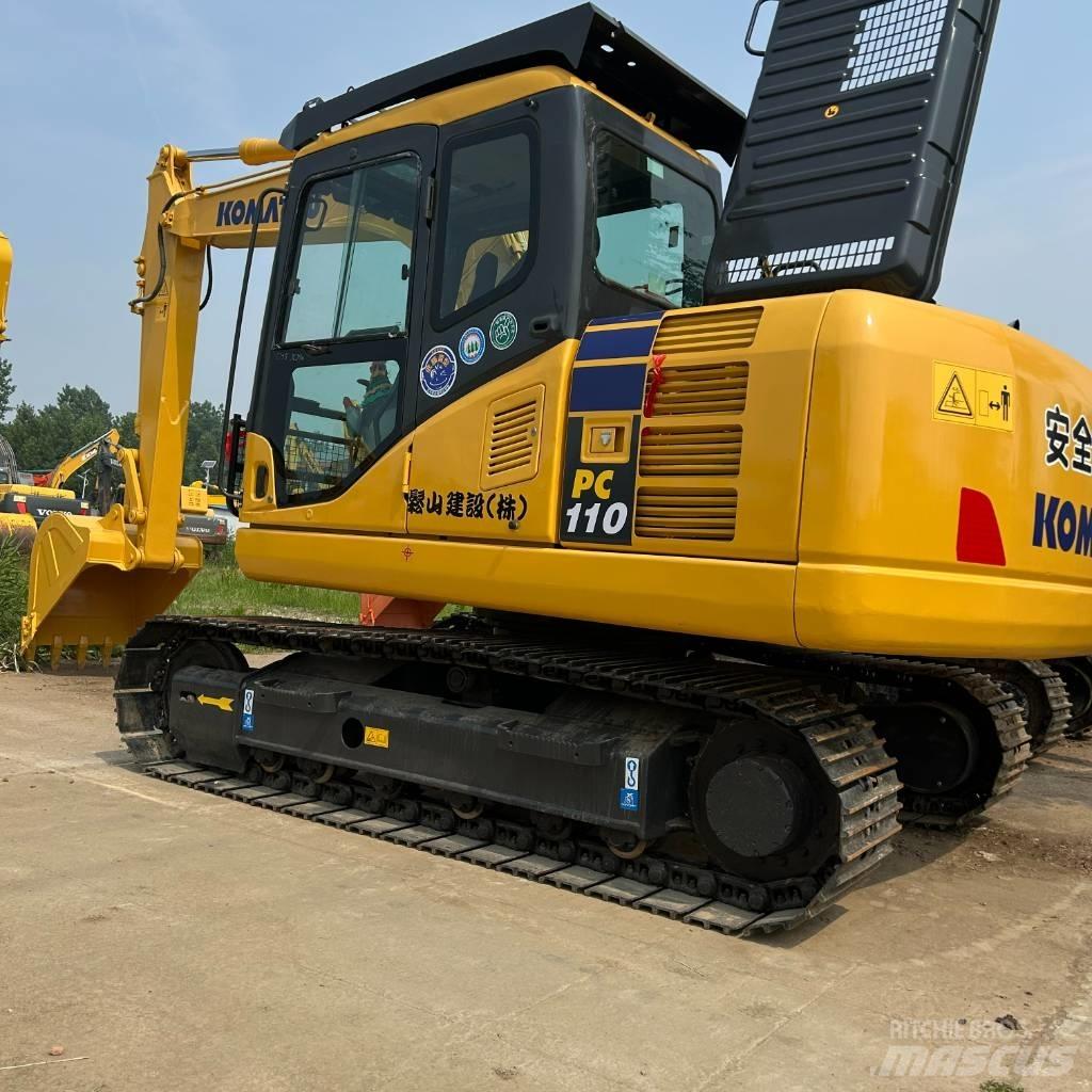 Komatsu 110 Telakaivukoneet