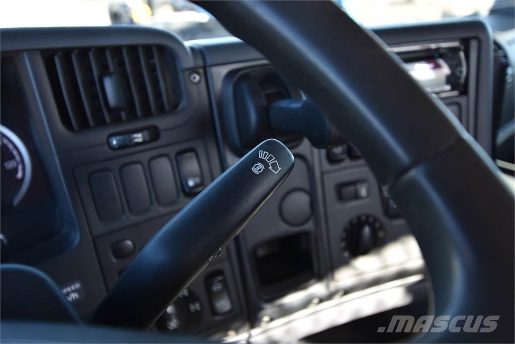 Scania G440 8X4 Nosturiautot