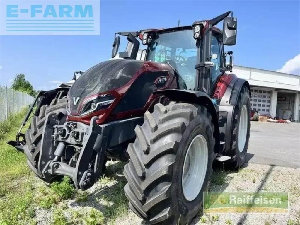Valtra q305 Traktorit