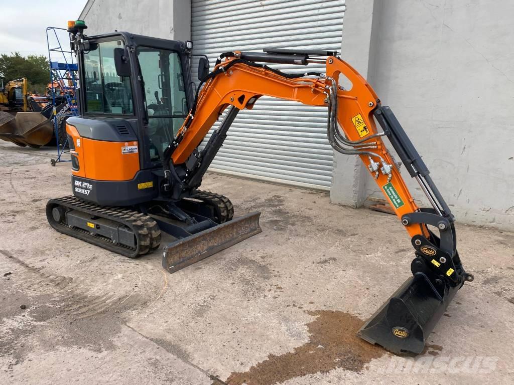 Develon DX 27 Z-7 Minikaivukoneet < 7t