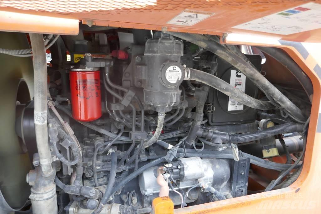 SkyTrak 6042 Kurottajat