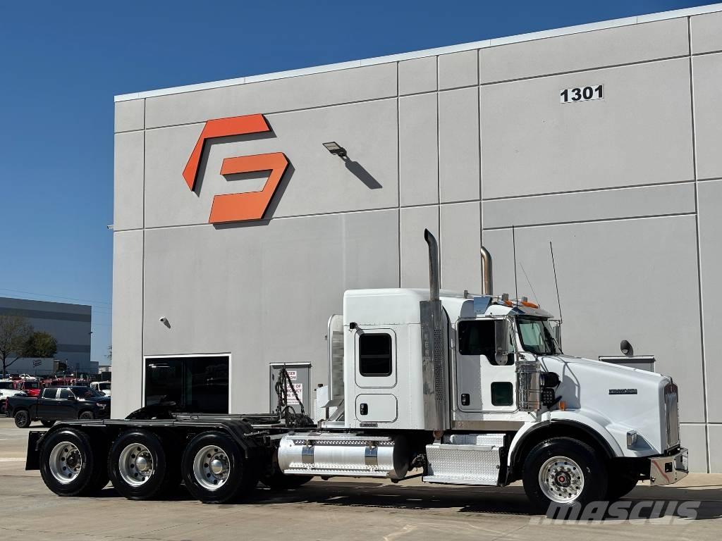 Kenworth T800 Vetopöytäautot