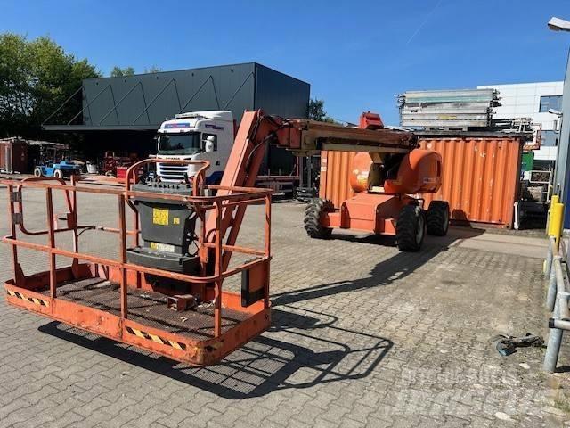 JLG 660 SJ Teleskooppipuominostimet