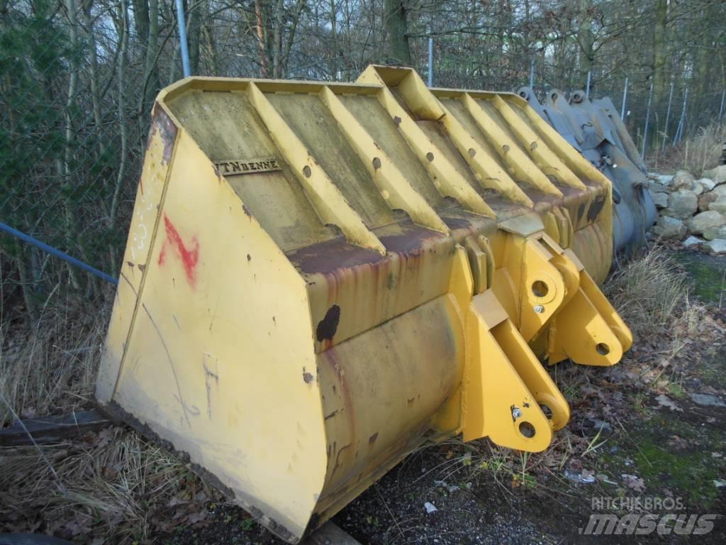 Volvo L 120 Pyöräkuormaajat