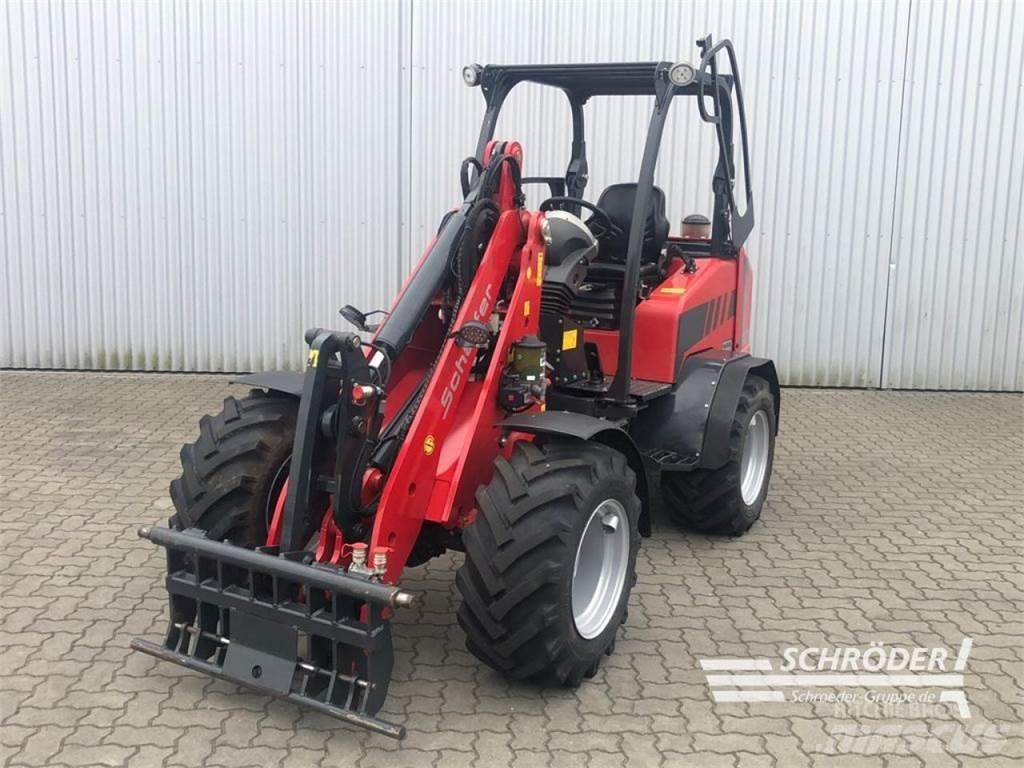 Schäffer 4670 Pienkuormaajat