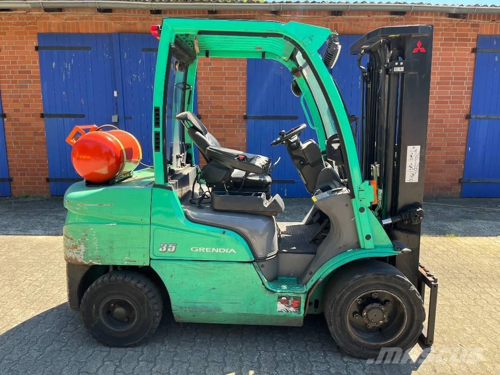 Mitsubishi FG 35 N Nestekaasutrukit