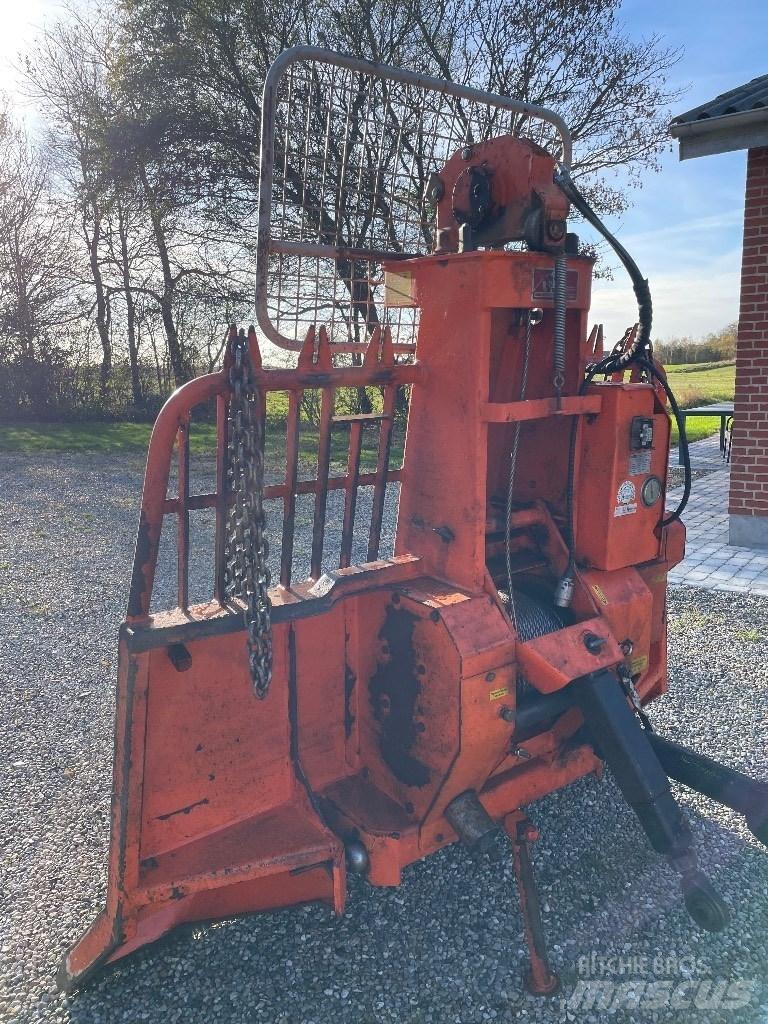 Tiger WH120 Vinssit