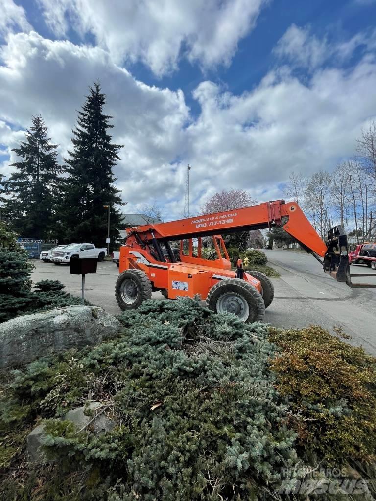 JLG 6042 Maastotrukit