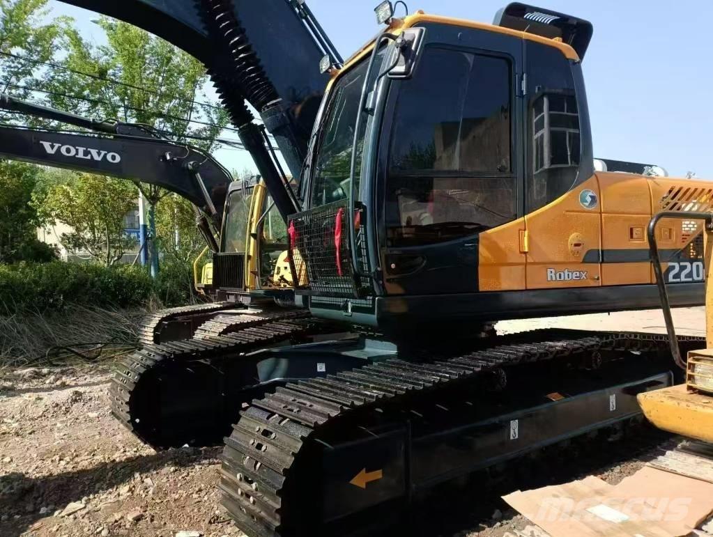 Hyundai 220lc-9s Midikaivukoneet 7t - 12t