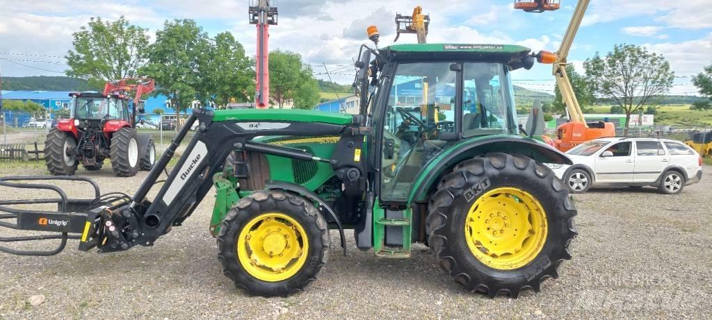 John Deere 5620 Traktorit