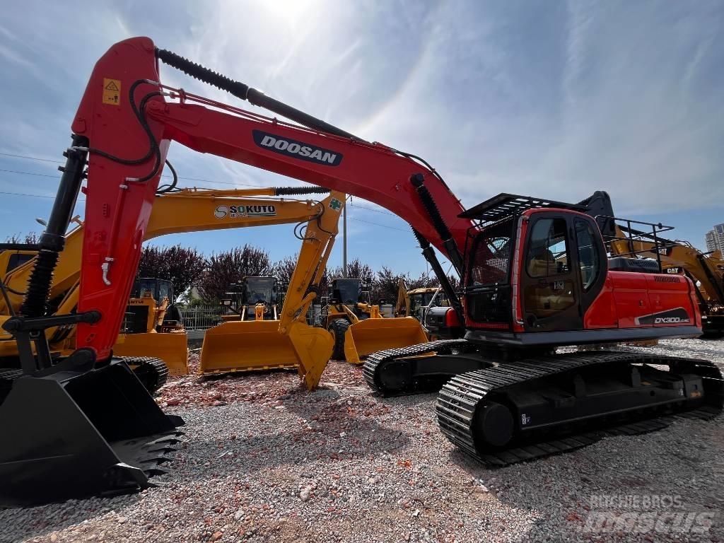 Doosan DX 300 LC-9C Telakaivukoneet